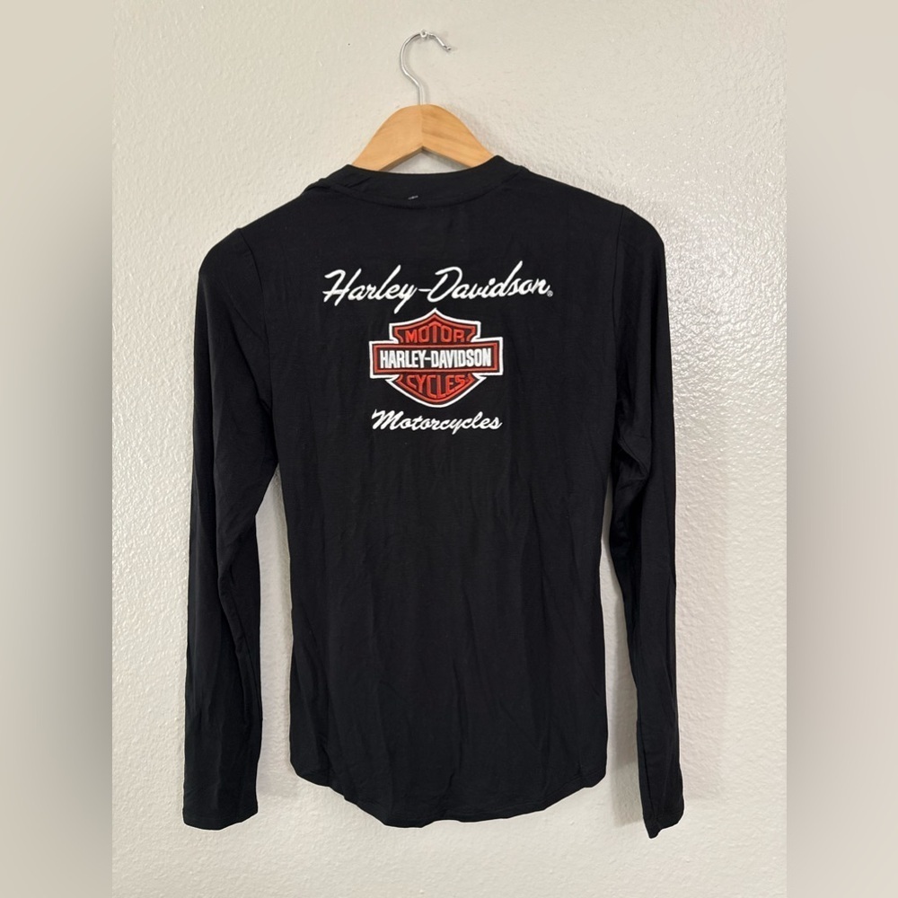 Harley Davidson Women's Iconic Laced Front Henley - Picture 5 of 8